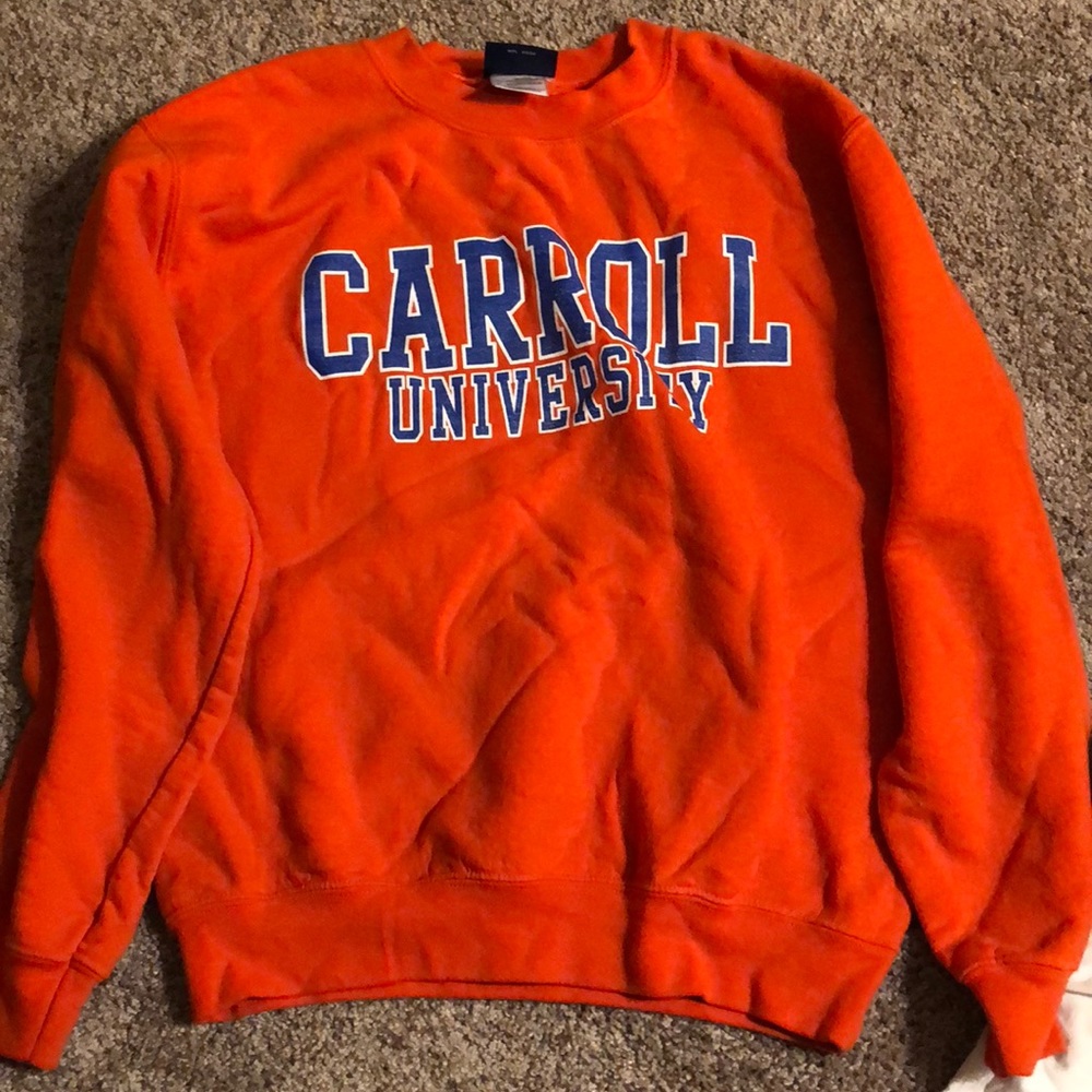 Carroll university sweatshirt size small.